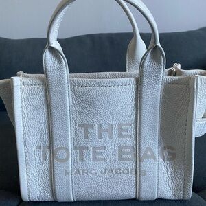 Marc Jacobs Cream Tote Bag